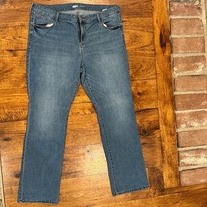 Like New Old Navy Kicker Boot Cut Jeans Plus Size 18!